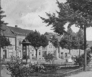 Markt 15 und 16 um 1900